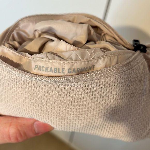 Nike Running LS Wind Top - Picture 11 of 15